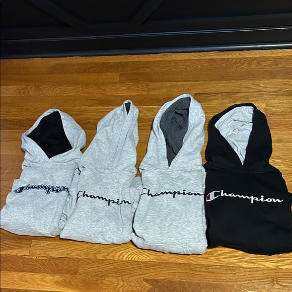4 Champion Hoodies - Picture 1 of 2